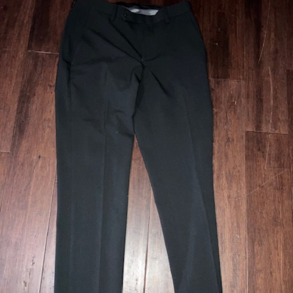 Calvin Klein Men’s Black Skinny Fit  Slacks 29X30